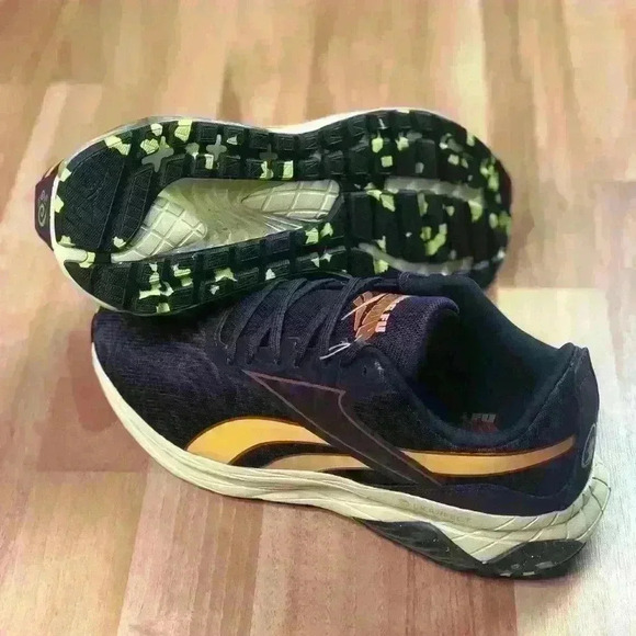 💰HUGE CLEARANCE SALE 💰Teebok Liquifect 180 2.0  AP x Kung Fu Panda GV7168 - Picture 14 of 14